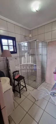 Imagem Sobrado de Alto Padrão, 4 Dormitórios, Sendo 2 Suítes e 1 com Closet, Porteira Fechada, Água Quente na Cozinha, Churrasqueira e fogão à Lenha no Centro de Ribeirão Pires-SP