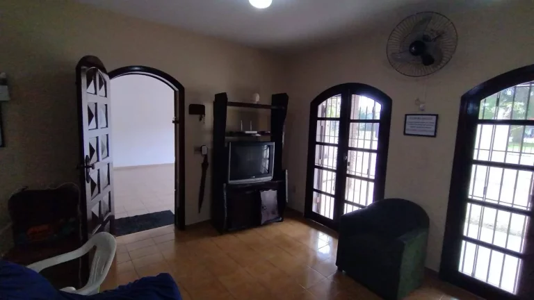 Imagem CASA TERRÉA NO BAIRRO PEREQUÊ-AÇÚ - UBATUBA