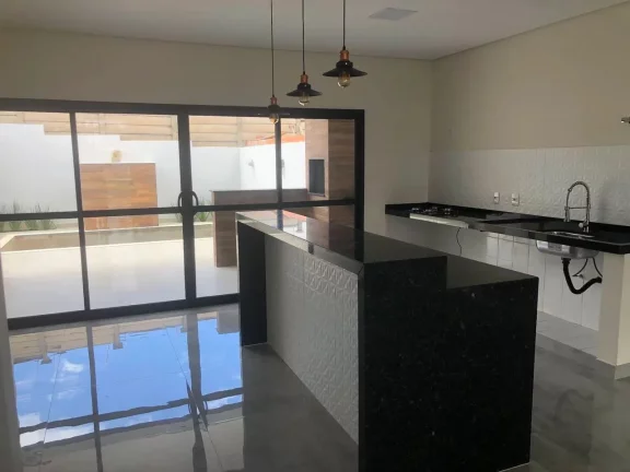 Imagem Sobrado Novo com Piscina à Venda no Ypê 3 – Condomínio Fechado em Tatuí