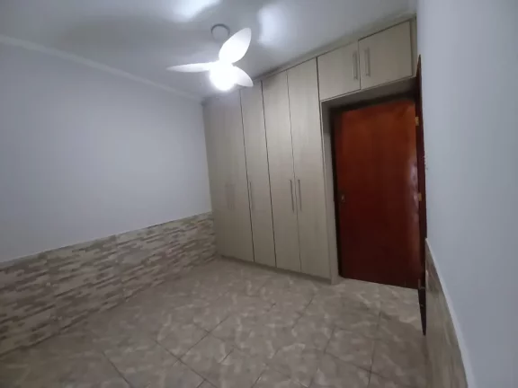 Imagem LINDA CASA NO JARDIM LUCÉLIA, SEMIMOBILIADA, COM CASA DE 3 CÔMODOS NOS FUNDOS