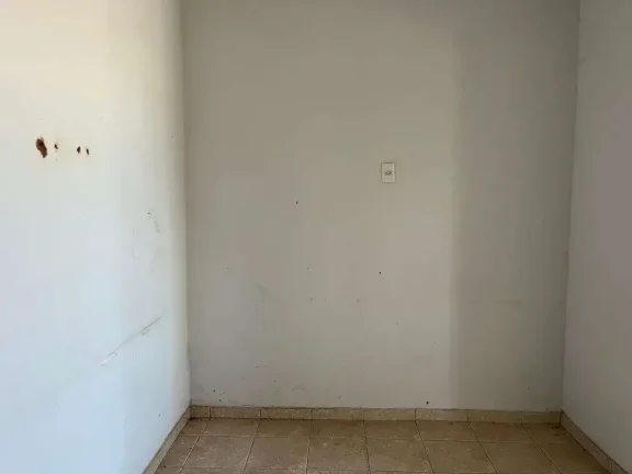 Imagem Casa Antiga à Venda no Bairro Grogotó — Excelente Localização para Reforma ou Investimento