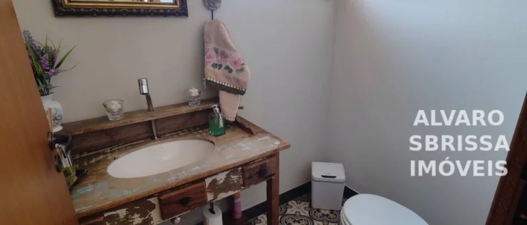 Imagem Oportunidade este imóvel estuda permuta. Casa com lago e 5 suítes no condomínio Mangueiras - Itu/SP