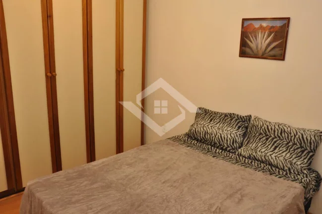 Imagem Apartamento Reformado à Venda em Copacabana: 3 Quartos, 100 m²