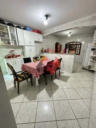 Imagem Ótimo Sobrado à Venda no bairro Alves Dias, em São Bernardo do Campo