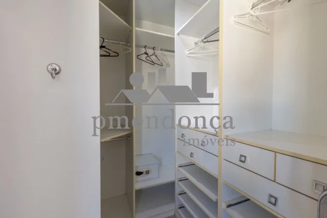Imagem Cobertura Duplex em Higienopolis com 3 quartos (1 sui­te) e 1 vaga, 180m²