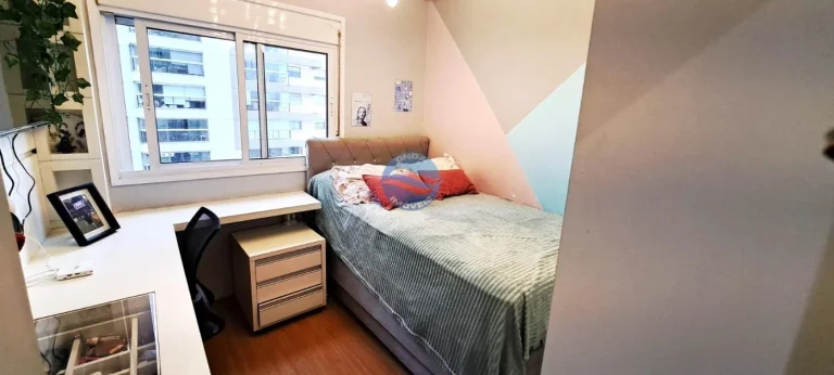 Imagem Apartamento a venda em Santos na Ponta da Praia