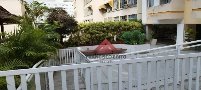 Imagem Apartamento com varanda sala quarto no centro todo montado e com porteira fechada,vaga de garagem na escritu