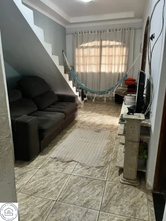 Imagem Imóvel em São Paulo, zona sul, Localizada no Jardim Herplin / Condomínio manacá da serra. Rua recém Asfaltada.