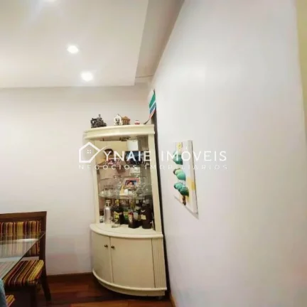 Imagem Apartamento à venda na Vila Nova Conceição, São Paulo-SP: 2 quartos, 1 suíte, 3 banheiros, 2 vagas - 100m² de área.