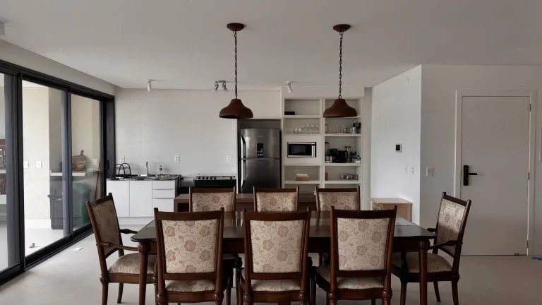 Imagem Apartamento duplex novo para temporada em Jurerê – vista para o mar
