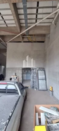 Imagem Aluga-se Galpão 240m², Fachada 17mts, 2 Banheiros (PNE), 6 vagas para clientes, Pé D. 5 mts, estrutura para fazer mezanino, Na Principal Av. de Ribeirão Pires-SP