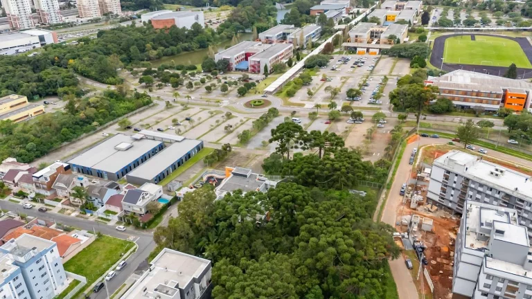 Imagem Terreno para construção edificio.