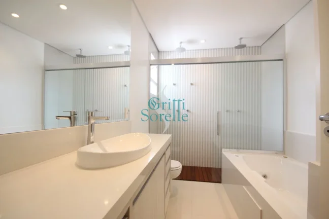 Imagem Cobertura Penthouse à Venda em Higienópolis - São Paulo/SP.