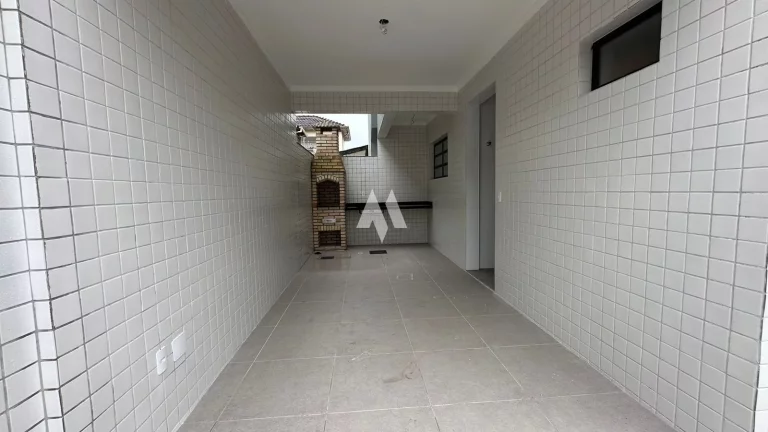 Imagem Sobrado à venda com 3 dormitórios, piscina e churrasqueira na Vila Belmiro em Santos/SP