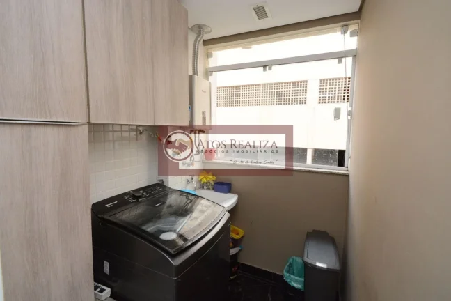Imagem Conheca TownHouse, Com 3 Dormitórios, sendo 1 suíte 3 banheiros 2 vagas Varanda Lavanderia Churrasqueira Piso Portobello Armários embutidos submetida; Quartos,banheiros,sala,lavanderia e cozinha Clube em condomínio residencial fechado Segurança e portaria