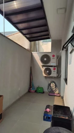 Imagem Apartamento com 2 dormitórios sendo 1 suíte e 2 vagas de garagem no bairro São Judas em Itajaí - SC