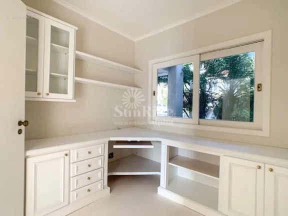 Imagem Casa com 4 dormitórios à venda Alphaville, 581 m² por R$ 4.200.000 - Residencial Dez - Santana de Parnaíba/SP