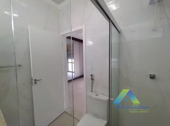 Imagem Lindo e novo sobrado com 125 m² em 3 dormitórios, 1 suíte e 2 vagas.