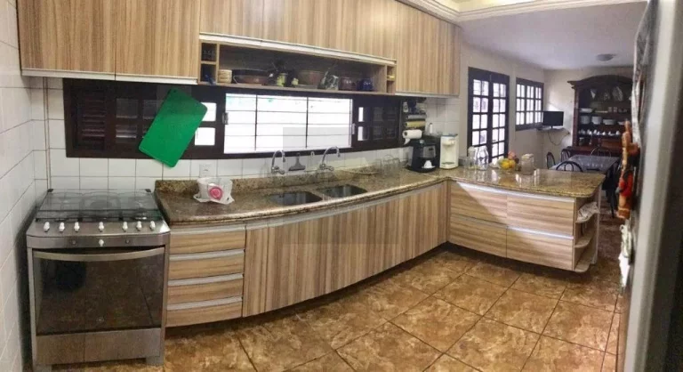 Imagem Casa para Venda em Parnamirim, Cotovelo (Distrito Litoral), 6 dormitórios, 5 suítes, 1 banheiro