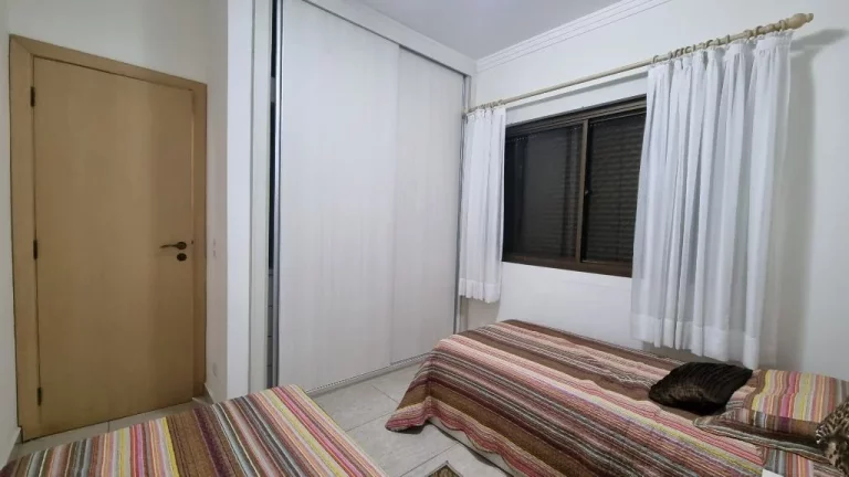Imagem Apartamento à venda, 109 m² por R$ 950.000,00 - Pitangueiras - Guarujá/SP