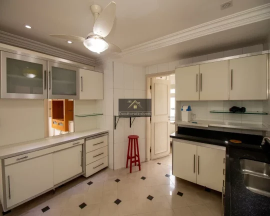 Imagem LOCAÇÃO NO CORAÇÃO DO ITAIM BIBI APARTAMENTO ESPAÇOSO 188 M AREA ÚTIL 3 DORMITÓRIOS SENDO 2 DELES SUÍTE LAVABO 2 VAGAS ANDAR ALTO FAÇA TUDO A PÉ