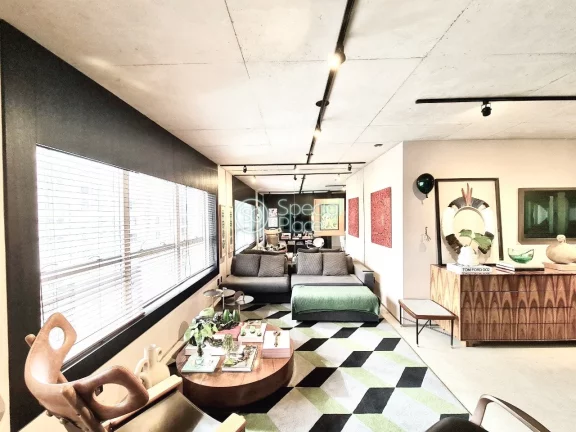 Imagem O apartamento, projetado pelo renomado arquiteto Marlon Gama, que já participou da Casa Cor São Pa...
