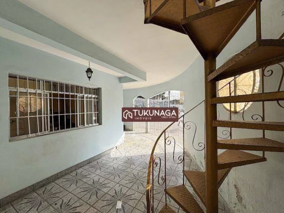 Imagem Sobrado com 3 quartos para alugar, 74 m² por R$ 3.148/mês - Cidade Brasil - Guarulhos/SP
