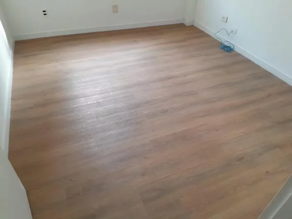 Imagem Conjunto comercial no centro - República