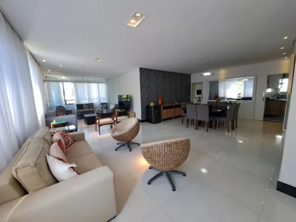 Imagem APARTAMENTO AMPLO REFORMADO COM 2 VAGAS DE GARAGEM LAZER NO PRÉDIO