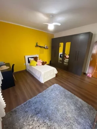 Imagem Sobrado com 3 dormitórios à venda, 207 m² por R$ 585.000,00 - Jardim do Castelo - Ferraz de Vasconcelos/SP