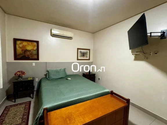 Imagem Casa com 3 dormitórios à venda, 236 m² por R$ 950.000,00 - Setor Faiçalville - Goiânia/GO