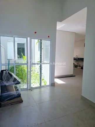 Imagem Casa térrea em finalização de obra no Condomínio Terras da Estância.

Condomínio com ótima lo...
