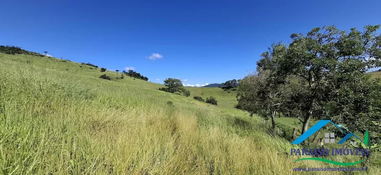 Imagem Oportunidade Única: Terreno Espetacular no Caminho da Fé, Paraisópolis!