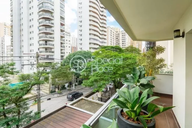 Imagem Excelente apartamento com 209m² em Moema Pássaros, fora da rota! Amplo living para 03 ambientes co...