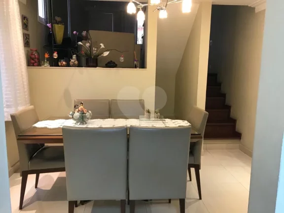 Imagem Casa à venda com 2 quartos, sendo 2 suítes, no condomínio Vilagio Viccino, São Paulo - SP