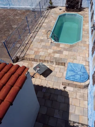 Imagem Excelente casa comercial próxima ao Colégio Militar