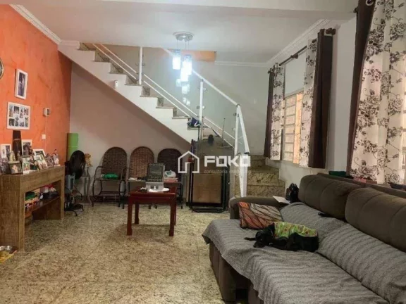 Imagem Sobrado com 3 dormitórios, 295 m² - venda por R$ 700.000,00 ou aluguel por R$ 4.000,00/mês - Vila Flórida - Guarulhos/SP