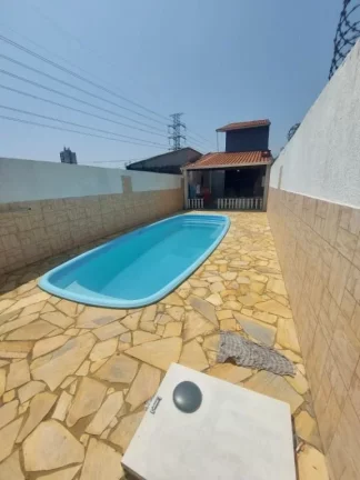 Imagem Sobrado com 3 dormitórios à venda, 210 m² por R$ 900.000,00 - Vila Júlia - Poá/SP