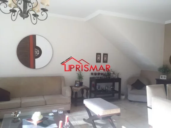 Imagem casa geminada na Ponta da Praia