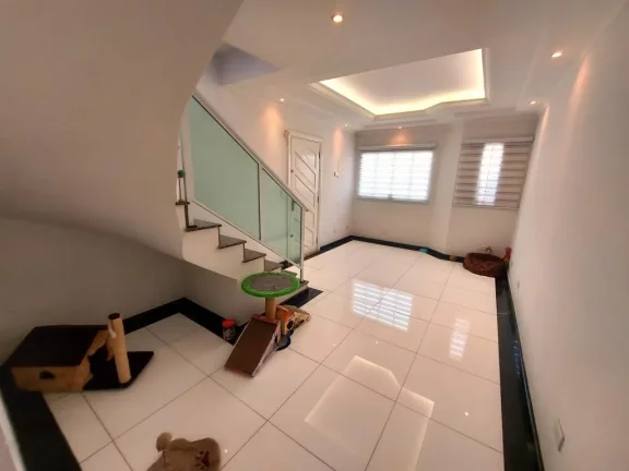 Imagem Sobrado Vila Mafra, 121 m² - 3 Dormitórios - 2 Suites - 2 Sacadas - Quintal lateral - Espaço Gourmet - 4 Vagas