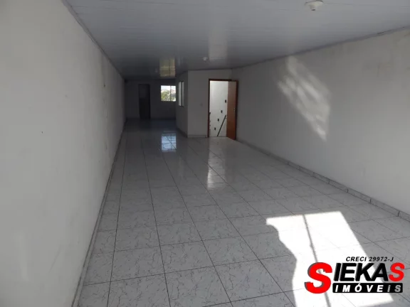 Imagem Casa à venda na Penha, São Paulo-SP com 3 quartos, 3 suítes e 6 vagas de garagem!