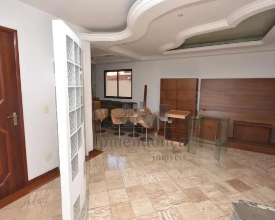 Imagem Ótimo apartamento em perfeitas condições, com fino acabamento em mármore travertino, repleto de ...