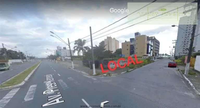 Imagem Terrenos na Praia para venda em Praia Grande no bairro Solemar