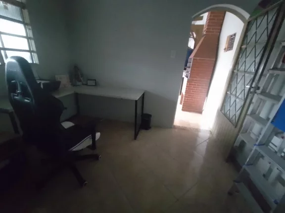 Imagem Casa à Venda na Lagoa BH: 5 Quartos, 2m², R$430.000