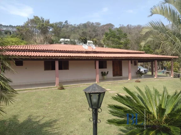 Imagem Vende Chácara Sítio com 5 dormitórios Piscina Guararema SP