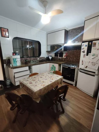 Imagem Casa com 3 dormitórios à venda, 200 m² por R$ 827.000,00 - Jardim Bom Clima - Guarulhos/SP
