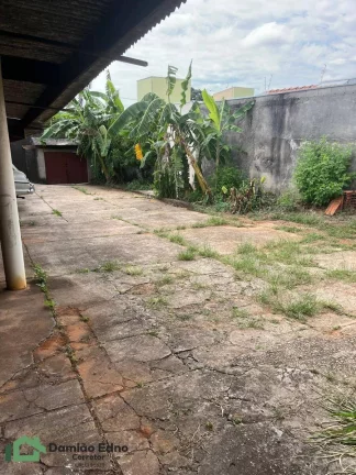 Imagem Terreno à venda, 300m² sendo Zona Mista (residencial e comercial ) - Vila d
