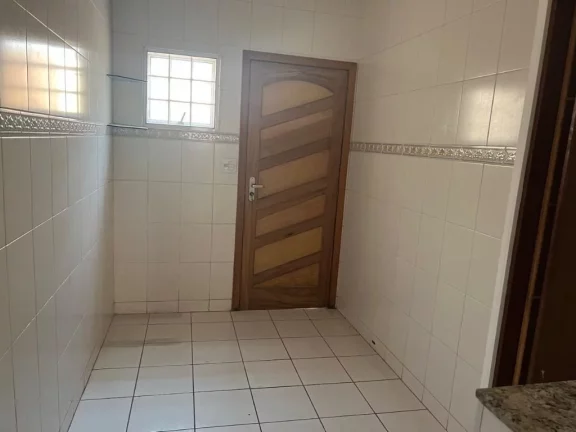 Imagem Sobrado com 3 dormitórios à venda, 170 m² por R$ 750.000,00 - Centro - Ferraz de Vasconcelos/SP