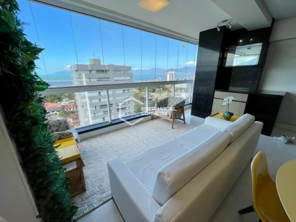 Imagem Está em busca de uma cobertura deslumbrante com uma vista panorâmica do mar e infraestrutura compl...