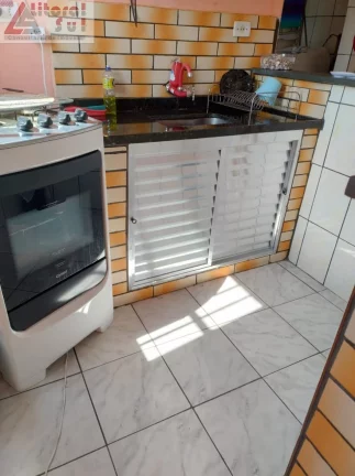 Imagem Apartamento à venda em Praia Grande-SP, bairro Ocian: 1 quarto, 1 sala, 1 banheiro, 32,00m² de área.